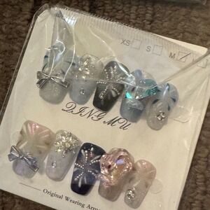Press On Nails Medium Silver‎ Bow Snake Glitter False Nails